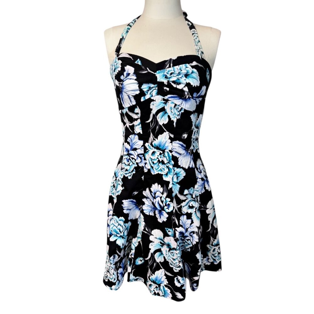 WHITE HOUSE BLACK MARKET black dress with blue and white flowers Size 6 EUC